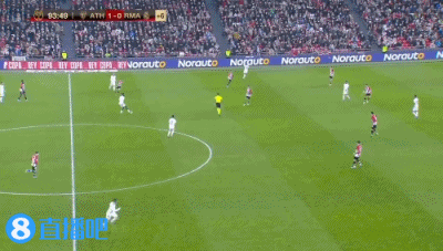 【头条】阿莱斯·奥帕特尔尼主场登顶环球马术冠军赛布拉格季后赛1.45米争时赛